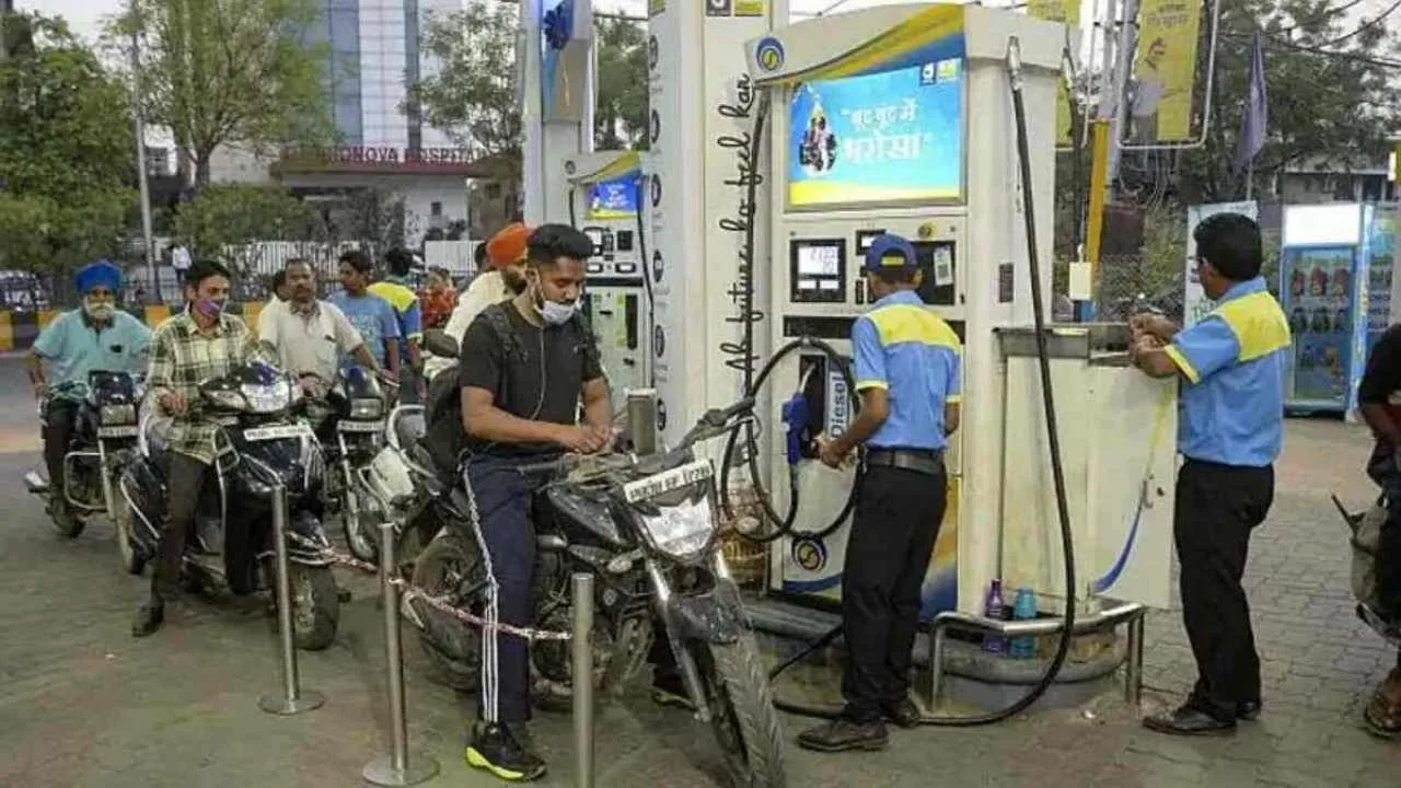 Petrol Diesel Price 13/7/2024 : আপনার শহরের তেলের দাম কী চলছে জানুন